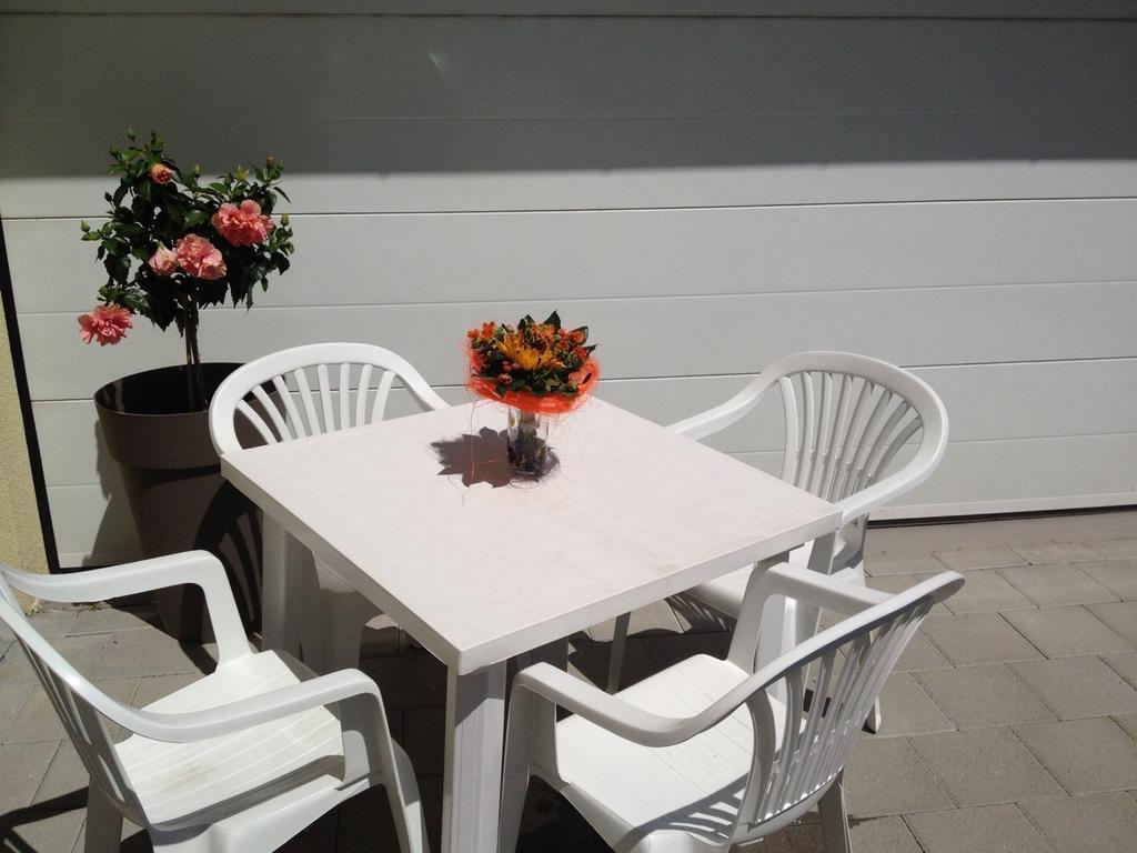 Studio 1 1/2 Contone Quarto foto